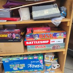Board Games RISK, Monopoly, Stratego, Catan Battleship & OTHERS