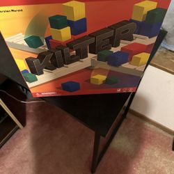 Kilter- Fun Physics Balancing Game For Game Night