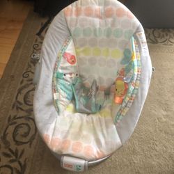 Baby Bouncer E/new Batteries