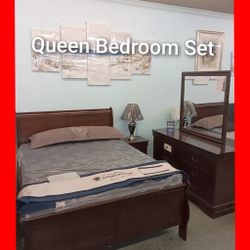 💥 Queen Bedroom Set 