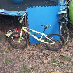 Kent Chaos BMX Bike $30