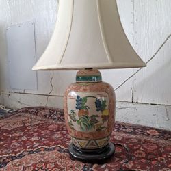 Antique Mid Century Chinoisserie Lamp