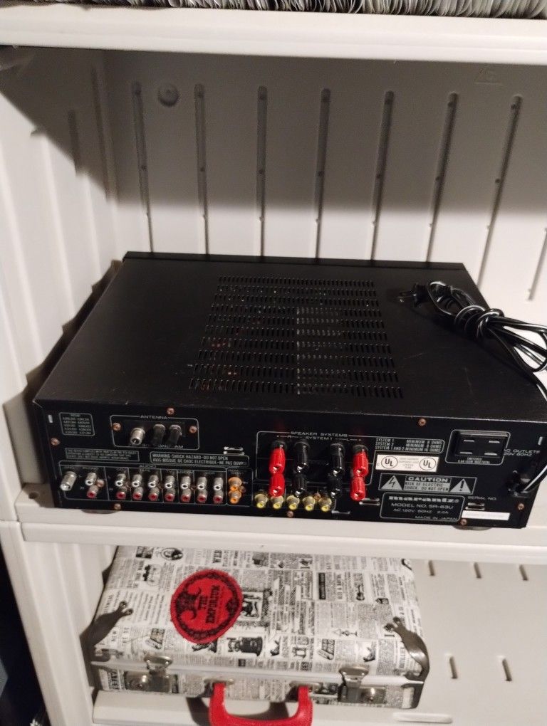 MARANTZ STEREO RECEIVER