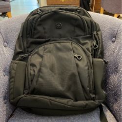 SwissGear 5698 Laptop Backpack - Black -