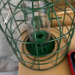 Garden Mesh Tube Bird Feeder