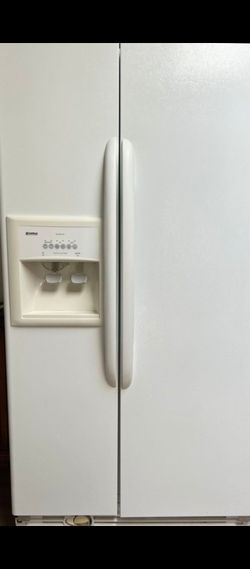 Kenmore Side by Side Refrigerator works as it should WE CAN DROP OFF FOR SMALL FEE