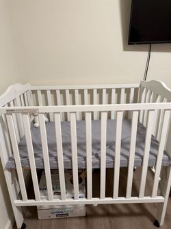 Baby crib