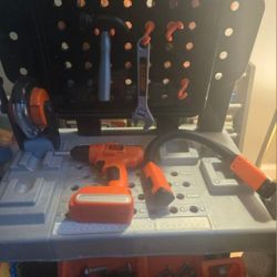 Black And Decker Toy Workbench