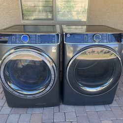 GE (General Electric)- Washer And Dryer (Electric) - EXCELLENT Condition 