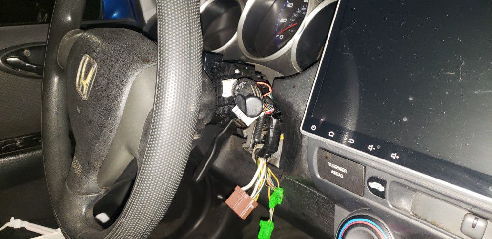 Honda Fit Ignition Switch Broken, No Problem 