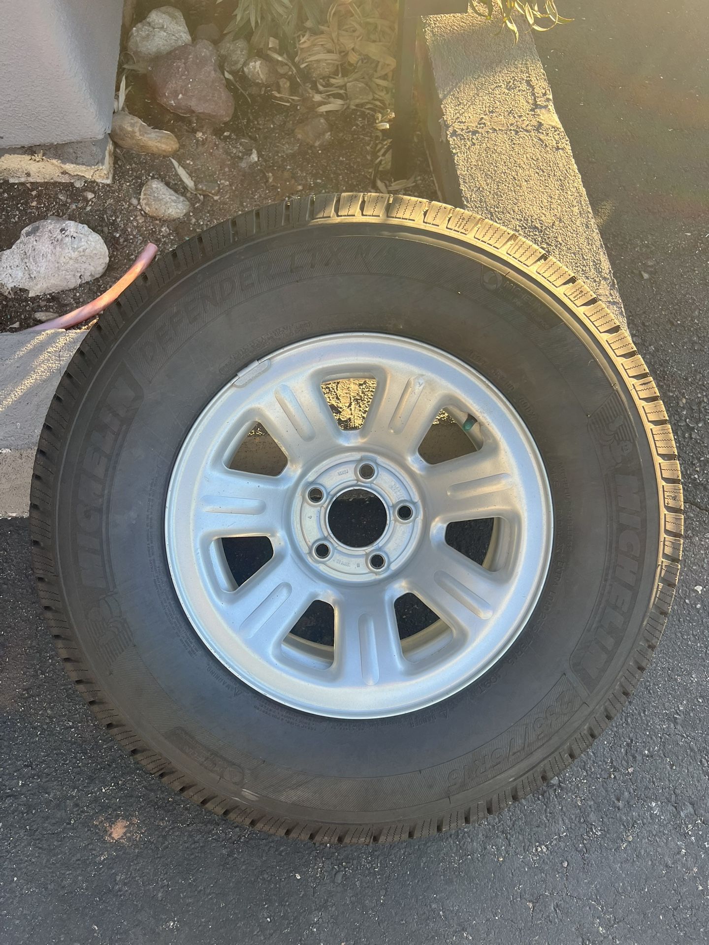 Ford Ranger Wheel & Tire 235/75R15