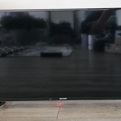 Sharp TV – Works Great, No Remote