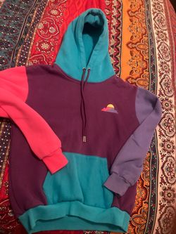Color Block Pullover Hoodie with Mountain Embroidery
