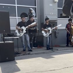 GRUPO DISPONIBLE TUBA O TOLOLOCHE 