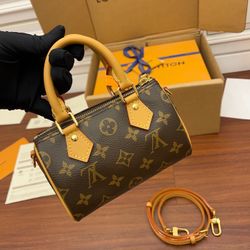 [M81085] nano speedy size: 16x10x7.5cm(off120)38