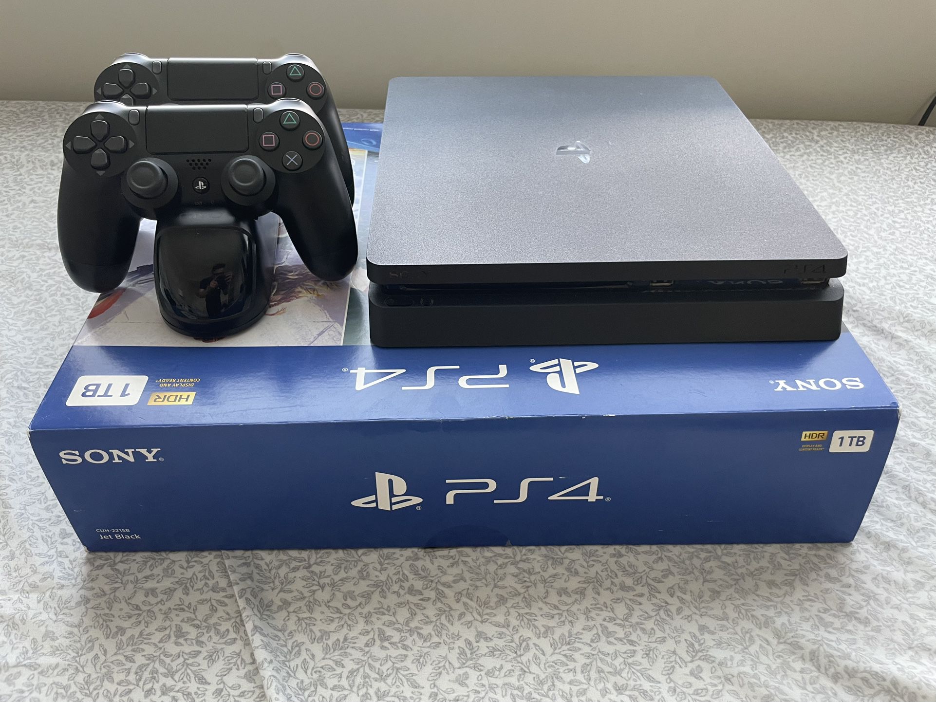 Play Station 4 1TB $200 obo