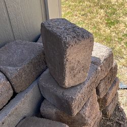 Red/Charcoal Concrete Retaining wall block