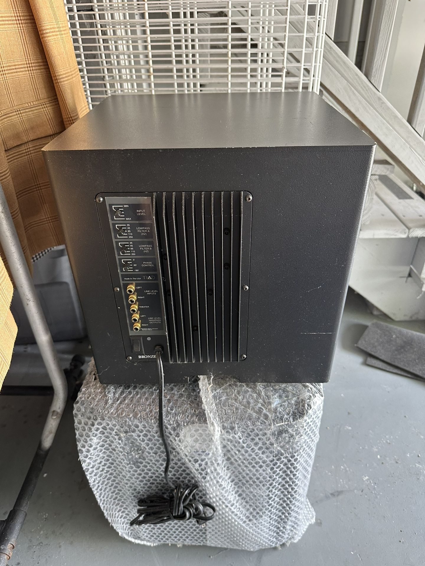 Home Theather Sub Woofers Audio & Speakers