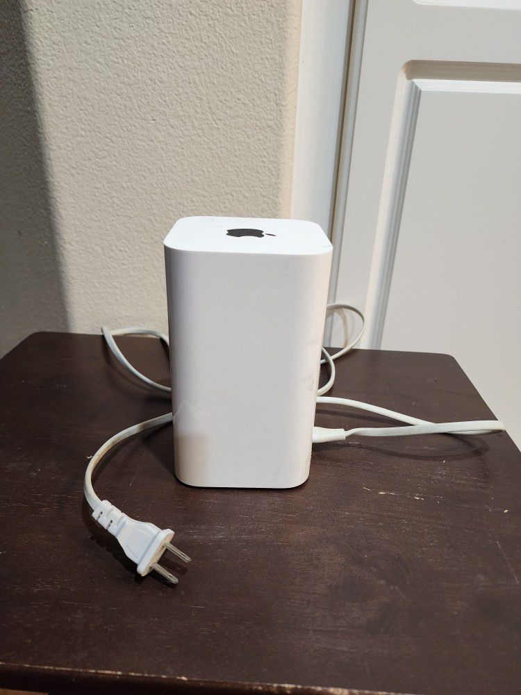 Apple Router 6th Generation 