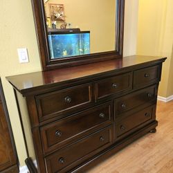 Clean and Nice Brown 7 Drawer Dresser + Mirror +secret jewelry drawer.