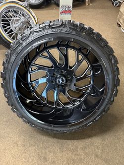 24x14 Xtreme Force Xf8 Used In Perfect Shape On 4 Mt Tires 60-70% Tread 6 Lug Chevy Ford In Perfect Shape 100 Day Finance Available 