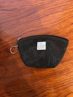Paris Las Vegas Casino Hotel Souvenir Coin Purse Pouch w/ Keychain & Eiffel Tower Print
