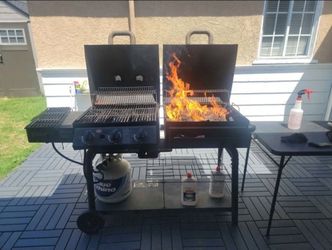 Chargriller gas and charcoal combo