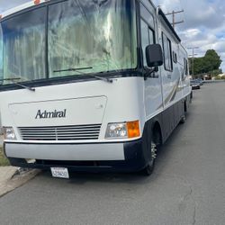 2000 Admiral Holiday rambler
