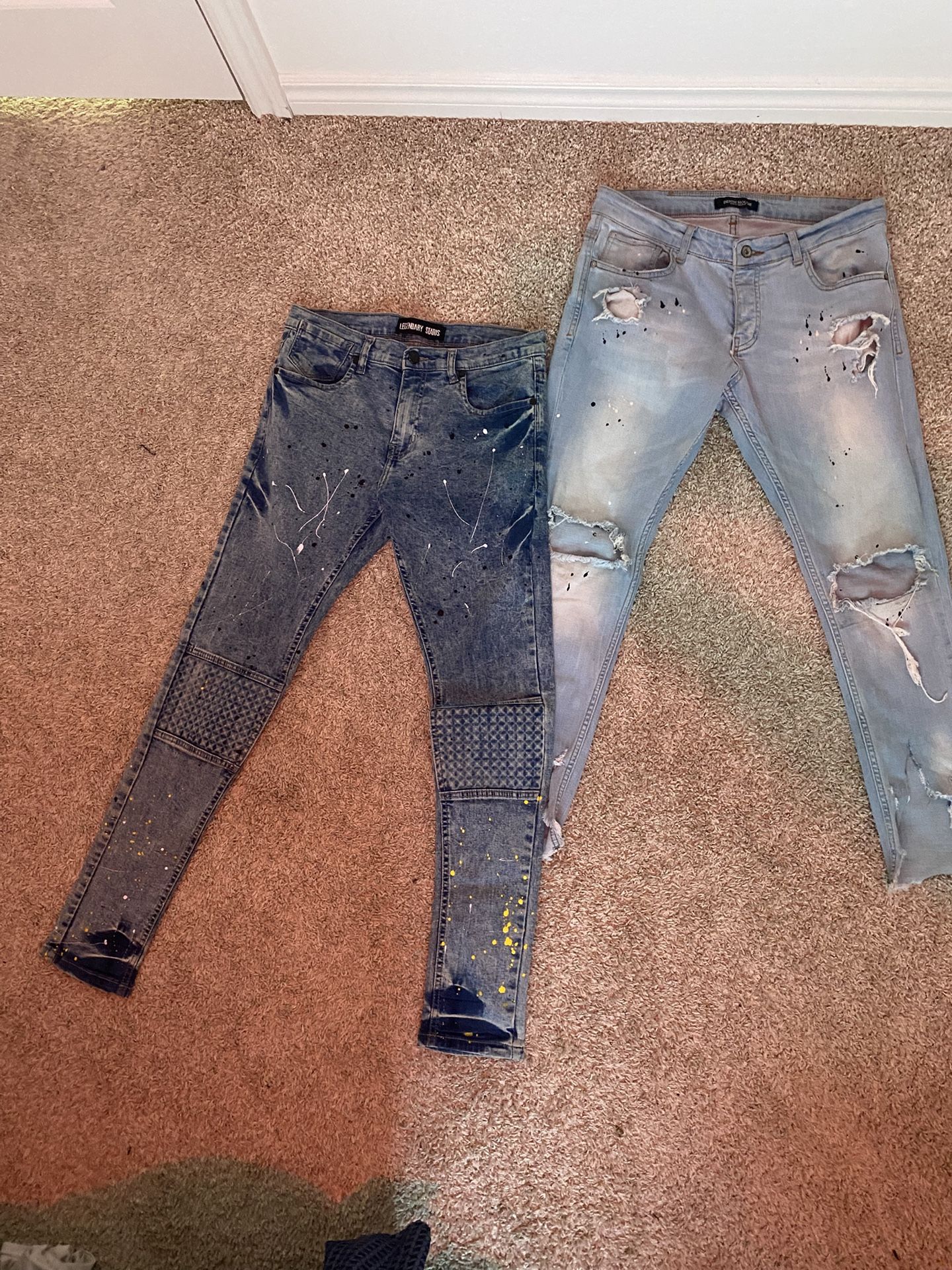 2 DESIGNER SKINNY JEANS