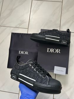 New! Men’s Dior Shoes / Size 10