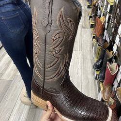 mens western boots