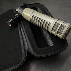 Electro Voice Professional Microphone Mr 20