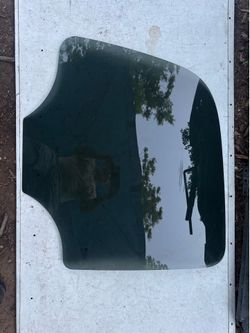 2007-2014 Chevy Tahoe door glass