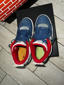 Toy Story Jordan 4 - Size Y7 $100