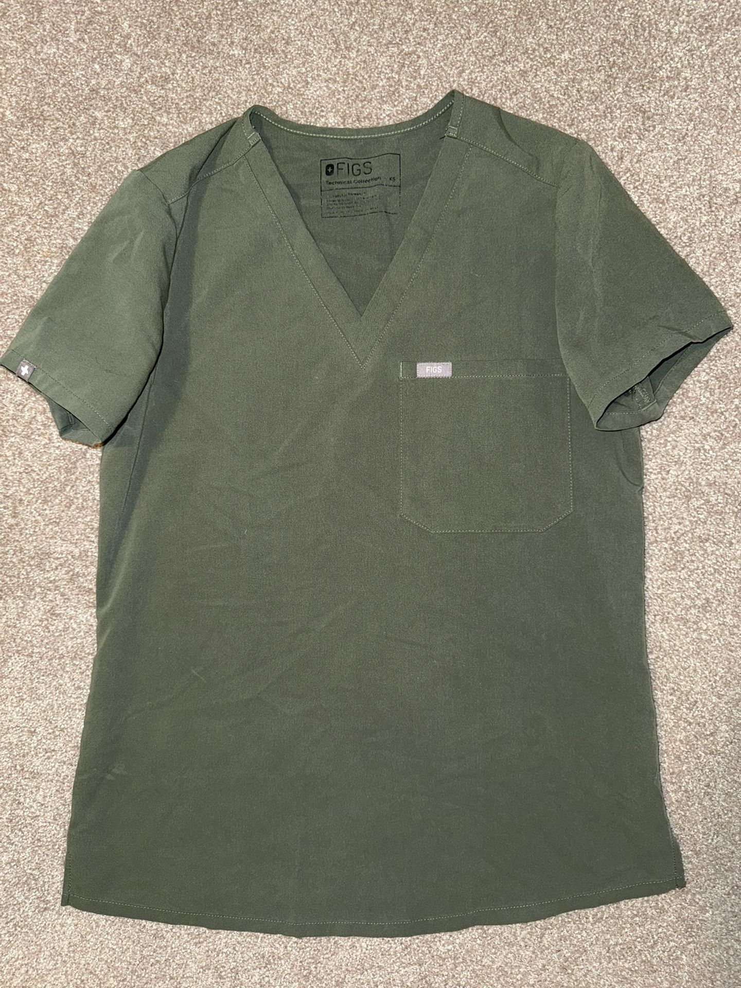 Figs Catarina One Pocket Scrub Top Moss Olive Green Women’s Size XS
