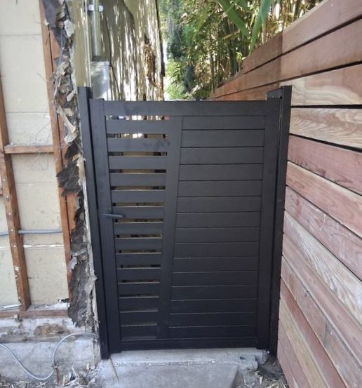 Gate Door (Aluminum)