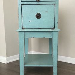 End Table / Nightstand