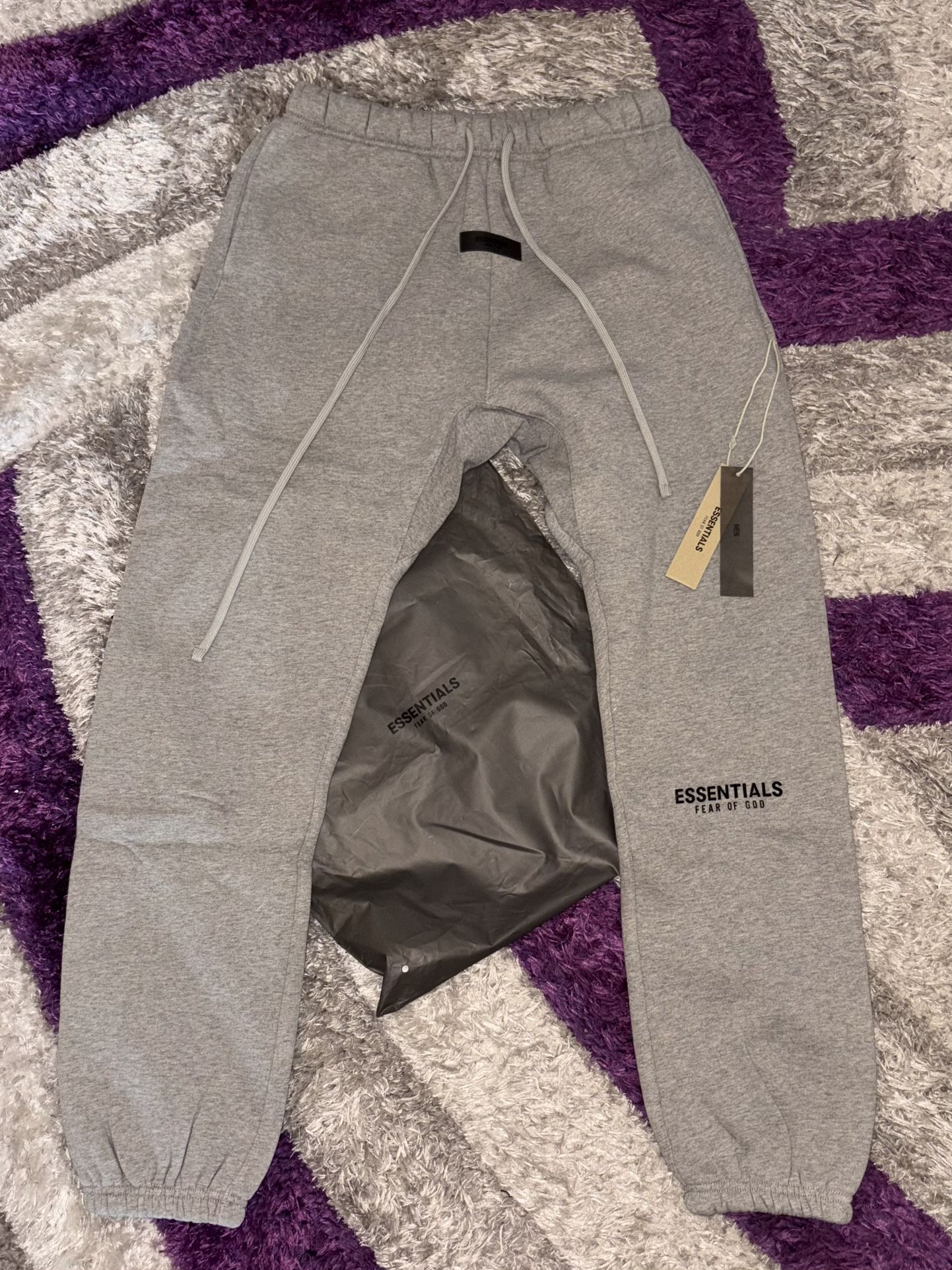 “SEND BEST OFFER” Dark Grey  BRAND NEW Essential Sweatpants