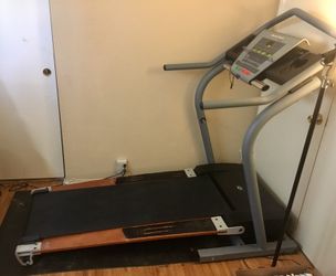 NordicTrack 2500 R Treadmill for Sale in San Diego CA OfferUp
