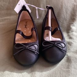 Size 6 Black Mary Janes Shoes