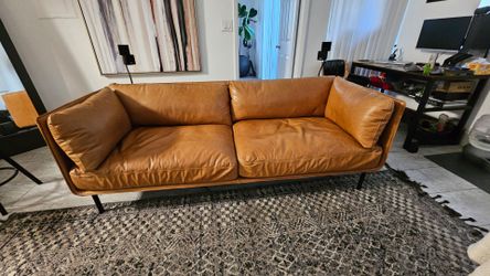 Crate & Barrol - Wells 84" Leather Sofa