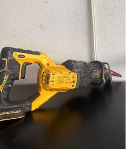 Dewalt Sawzaw