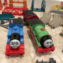Thomas & Friends Train Tracks + Accessories 