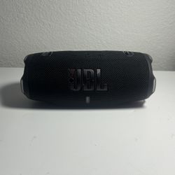 JBL Charge 6 (Black Edition) 