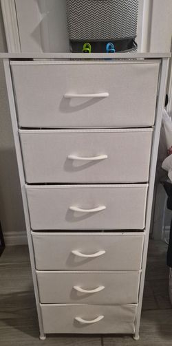 Tall white 6 small drawers