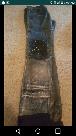 Fly sh*t size32 fitted jeans