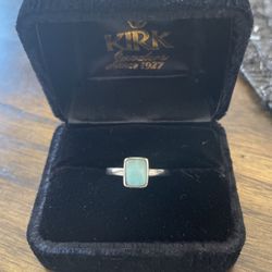 Kirks Jewelers Sterling Silver Ring( Size 8)