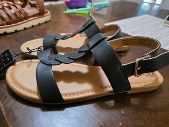 Wonder Nation Sandals