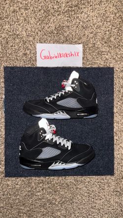 Size 9.5 Jordan 5 Black Metallic Reimagined Size 9.5