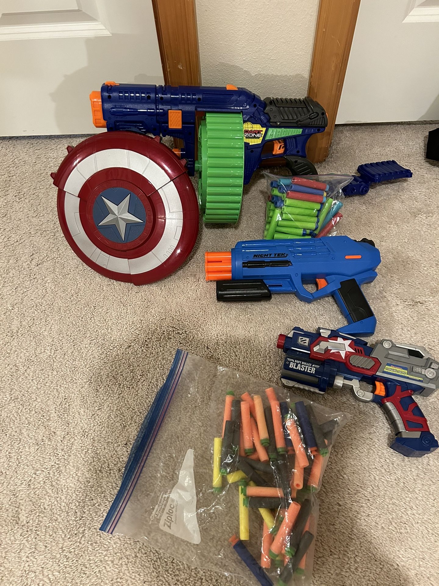 Misc Toys-Bow and arrows, Captain America, Toy Rifle